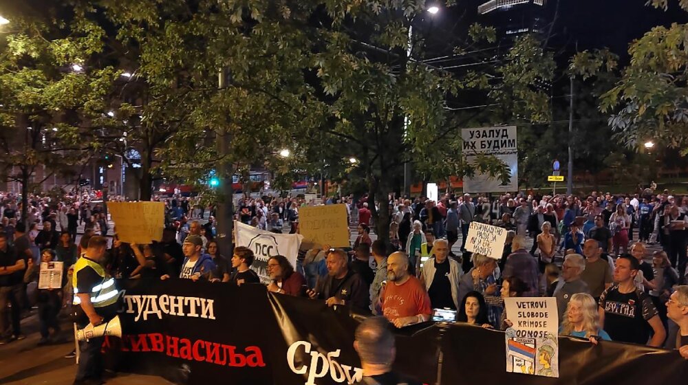 Kako je izgledao 24. protest „Srbija protiv nasilja“ (FOTO) 1