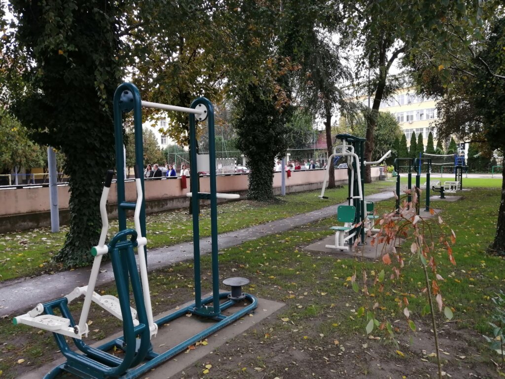 Hemijsko-tehnološka škola u Subotici dobila savremenu veterinarsku stanicu 3 Hemijsko-tehnološka škola u Subotici dobila savremenu veterinarsku stanicu 9