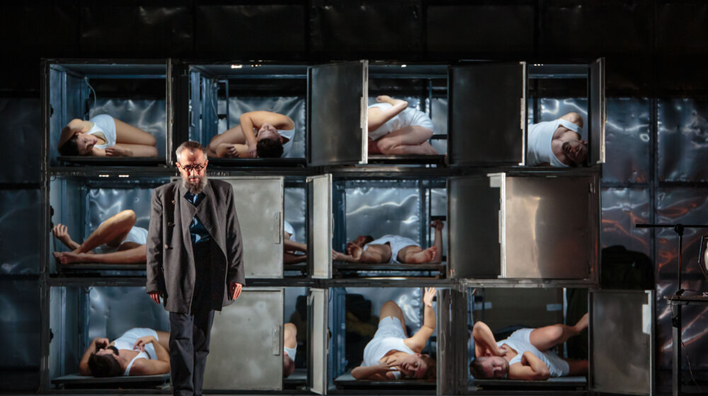 Predstava „Što na podu spavaš” osvojila sve nagrade na kragujevačkom 18. Joakimfestu (FOTO) 1