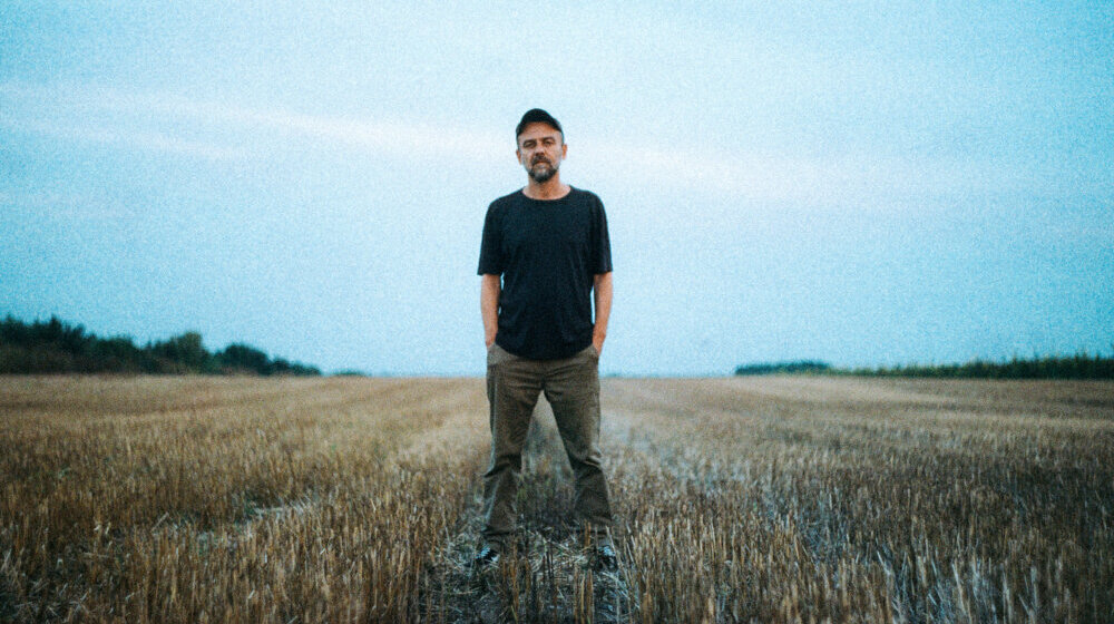 Počast revolucionarnom konceptu Džamahirije: Lenhart Tapes i Zoja Borovčanin predstavljaju singl s albuma "Dens" 1