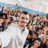 Veliko Borišino srce za Bratunac: Doček za heroja nacije u OŠ „Vuk Karadžić“ 6