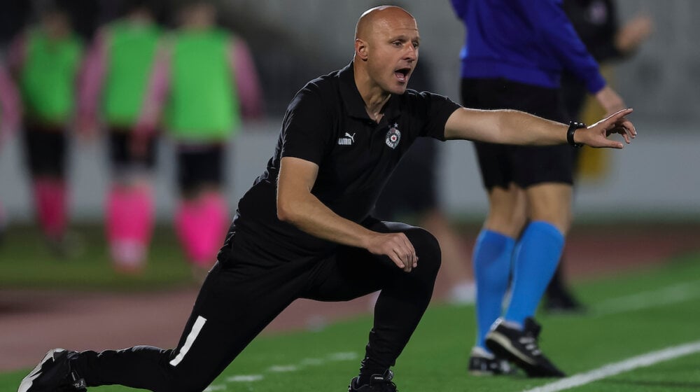 "Nesmenljivost glavni adut Duljaja da govori o istini hrabro": Kako je Partizan postigao 11 pobeda dok se trener jada o besparici igrača 1