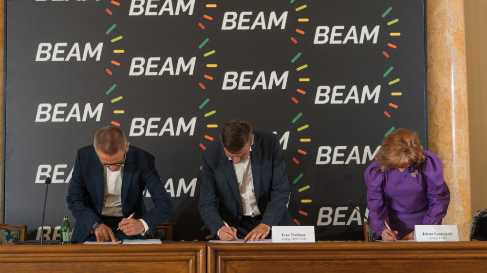 Američka kompanija "Beam Global" preuzela domaću firmu "Amiga DOO" za 10 miliona evra 1