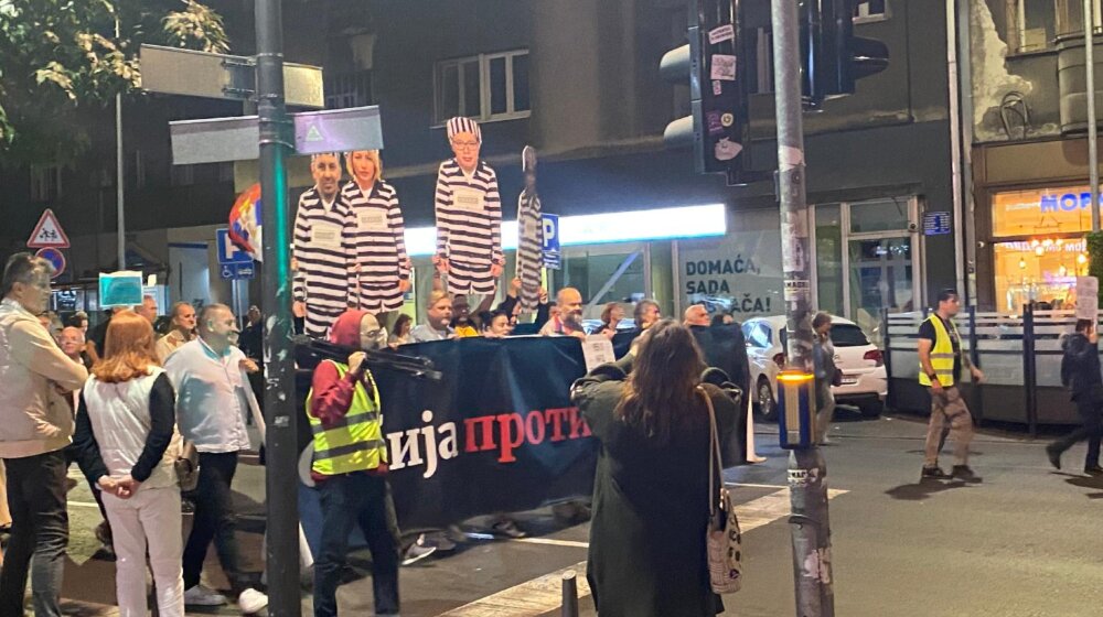 Vučić je mucao i propadao u fotelju na CNN, kod Kristijan Amanpur: Poručili su organizatori na kraju protesta Srbija protiv nasilja na Andričevom vencu 1