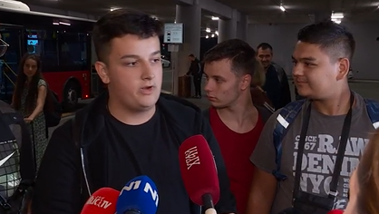 (VIDEO) Putnici iz Tel Aviva po povratku u Srbiju: "Čuli smo eksplozije raketa, bilo je turbulentno i neizvesno" 1