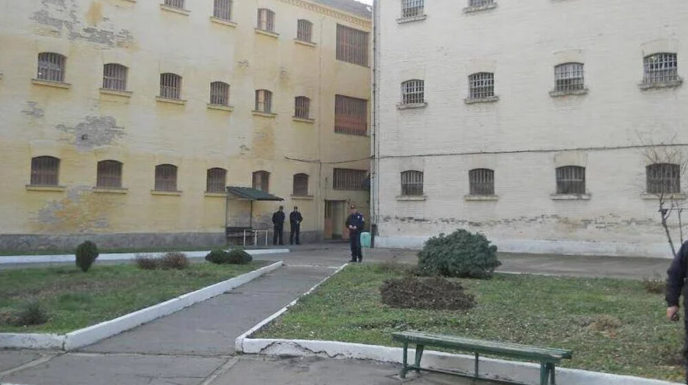 Sindikat pravosuđa podržao načelnicu niškog KPZ koja je suspendovana zbog kritike zapošljavanja partijskog kadrovika narušenog ugleda 1