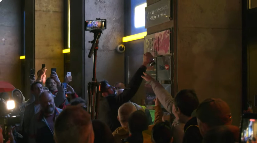 Ministar informisanja Jovanović: Vandalski napad na REM 1