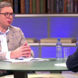 Vučić o filmu "Aleksandar Vučić- državni gambit": Kada drže pridike o šahu, neka nauče kako se kreće lovac 8