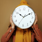 sat, pomeranje sata, letnje i zimsko računanje vremena