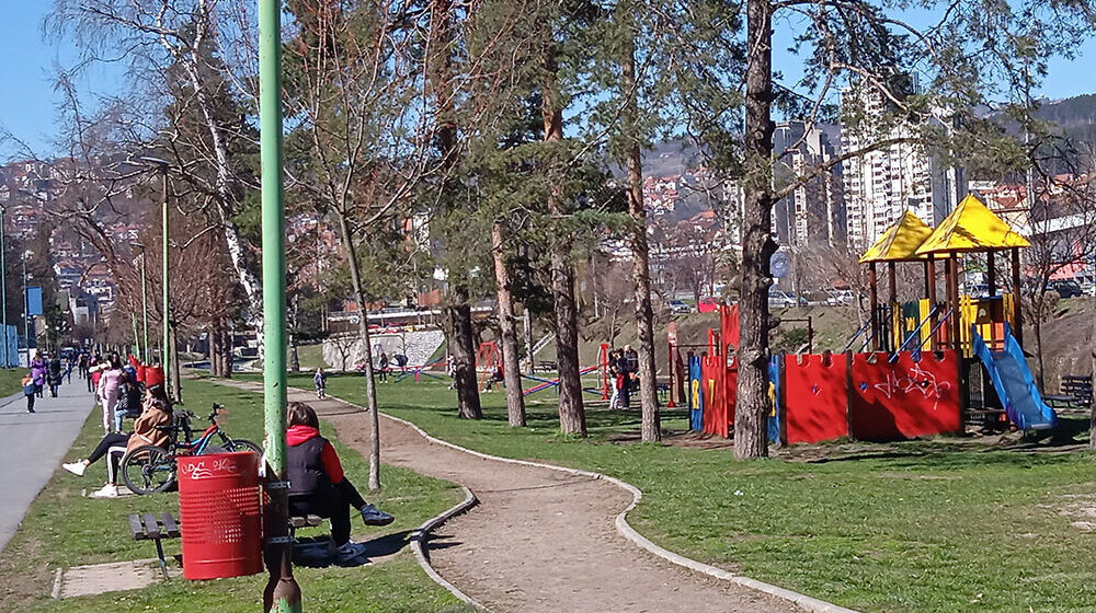 Koliko vakcina protiv sezonskog gripa su dobili domovi zdravlja u Užicu i Zlatiborskom okrugu? 1 Koliko vakcina protiv sezonskog gripa su dobili domovi zdravlja u Užicu i Zlatiborskom okrugu? 1