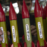 Radnja u Gazi prodaje parfeme u metalnim bočicama u obliku raketa ispaljenih na Izrael 14