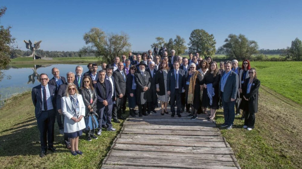 Albahari u Jasenovcu: Moramo stati na put antisemitizmu i delovanju terorističkih organizacija 1