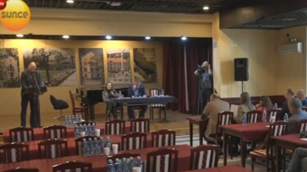 Odbornici vladajuće koalicije nisu došli na sednicu SO Aranđelovac 1