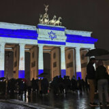 brandenburška kapija u bojama izraelske zastave