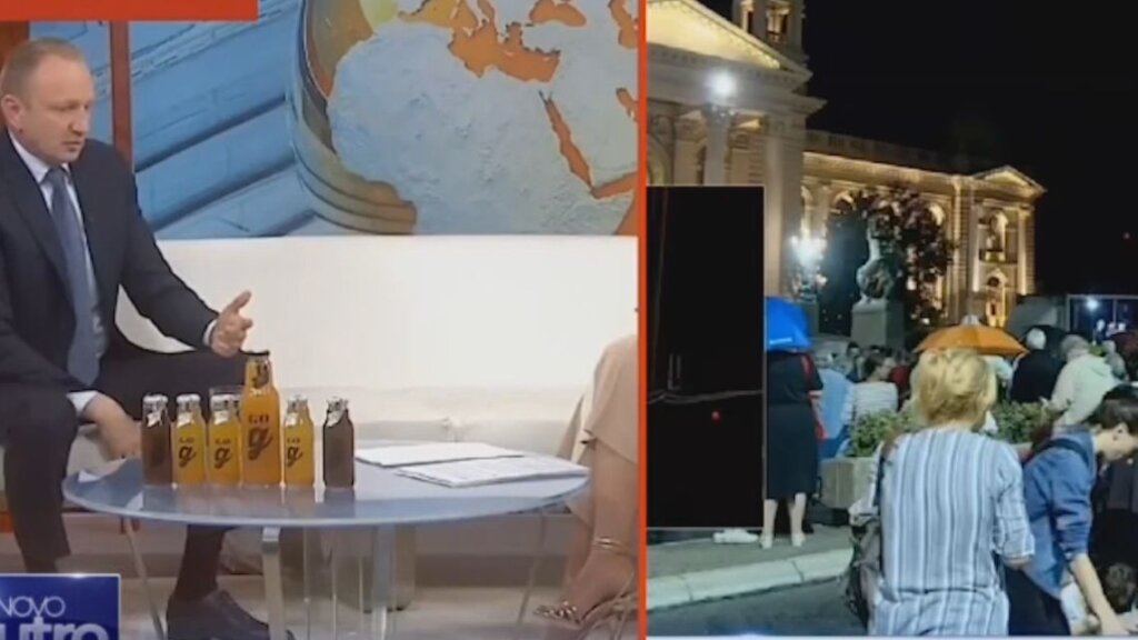 Vučić ne može da se seti Zelenovićevog imena: Računica je da SNS izgubi većinu 3 Vučić ne može da se seti Zelenovićevog imena: Računica je da SNS izgubi većinu 3