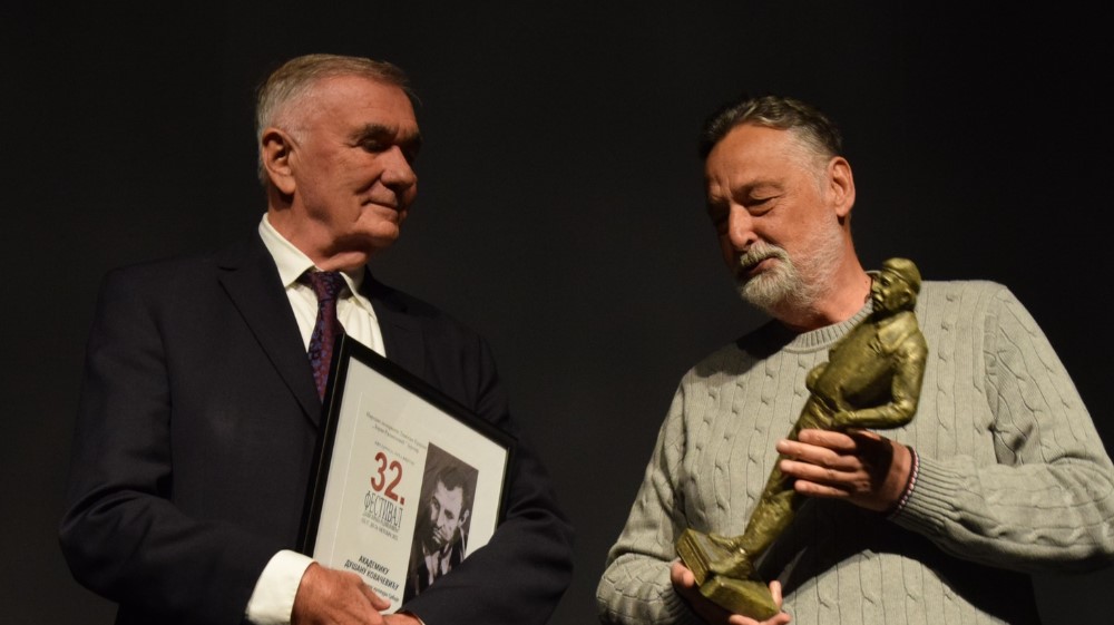 Dušan Kovačević na "32. „Zoranovim danima“ povodom pedesetogodišnjice predstave "Radovan III" 1