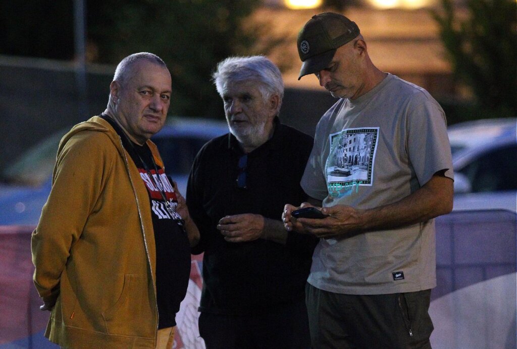 Kako je izgledao 25. protest „Srbija protiv nasilja“ u slikama (FOTO) 22