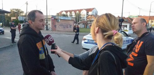 foto, protest delijski vis 4, foto miodrag stankovic "Čim mi stanemo sa protestima, oni stanu sa radovima": Građani niškog Delijskog Visa blokiraju saobraćaj uprkos asfaltiranju 8