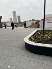 Prokop Pneumatski čekići i hilti bušilice i dalje odzvanjaju Prokopom: Reporter Danasa na železničkoj stanici "Beograd centar" dan pošto je svečano otvorena 20