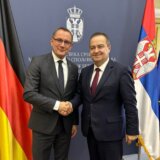 Nemačka štampa: Lider desničarske Alternative bio u Beogradu radi podrške Vučiću 3