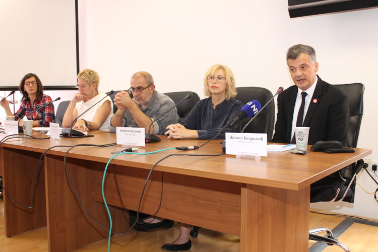 Bodrožić: Brnabić etiketira a Vučić direktno proziva medije 1