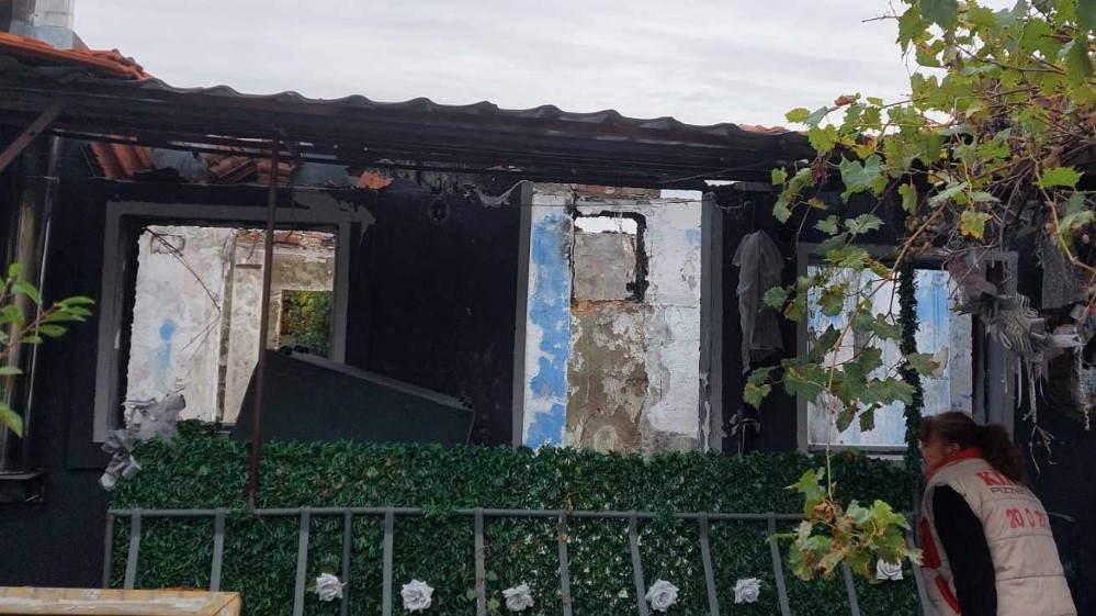 "Smatram se prevarenom jer su nam nešto obećali, a sada ćute": Zaječarci kojima su izgorele kuće govore za Danas 1