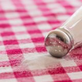 Znakovi na koži koji otkrivaju da unosimo previše soli u organizam 7