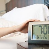 Odlaganje alarma ujutru možda i nije tako loše: Novo naučno istraživanje pokazalo kako utiče na telo 3