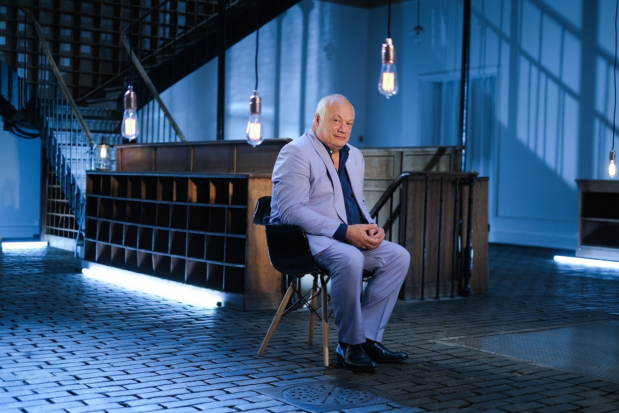 Erik-Emanuel Šmit: Kakav bi bio 20. vek sa Hitlerom slikarom? 3