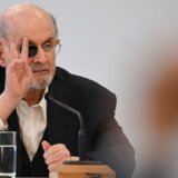 Salman Rušdi na Frankfurtskom sajmu knjiga: Teško vreme za demokratiju 2