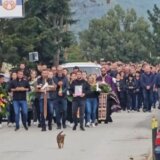 Srbinu privedenom na Jarinju tokom puta ka Vrnjačkoj Banji na sahranu ubijenog u Banjskoj - mesec dana kućnog pritvora 15