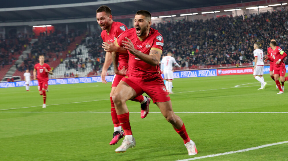 Mitrović i Tadić vode Srbiju na Evropsko prvenstvo u fudbalu: Pobeda "orlova" nad "sokolovima" 1