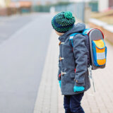 Uskoro kreće hladno vreme: Koliko novca treba roditeljima da obuku dete za zimu? 1