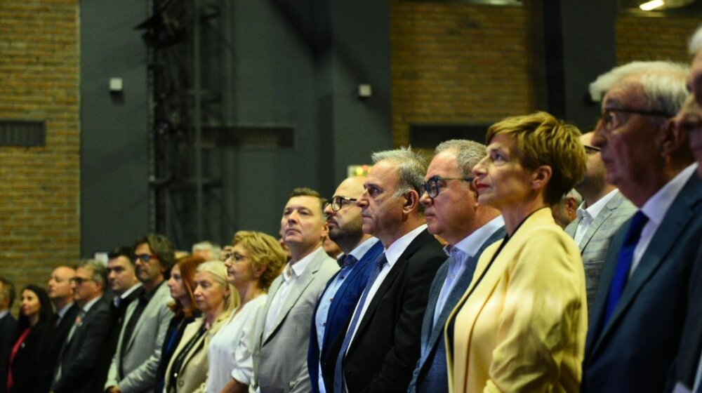 Ponoš na izbornoj skupštini: SNS odustaje od Kosova 1