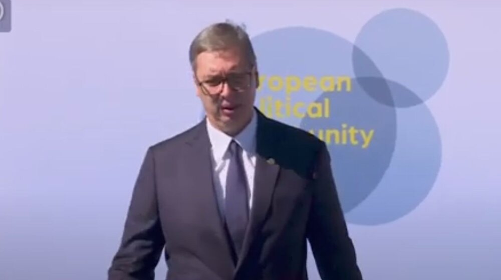 Vučić po dolasku u Granadu: Izaći ćemo iz krize 1