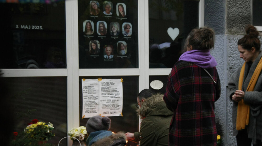 Roditelji ubijene dece u Ribnikaru: Potrebno je da država donese odluke koje će sprečiti dalje traumatizovanje žrtava 1