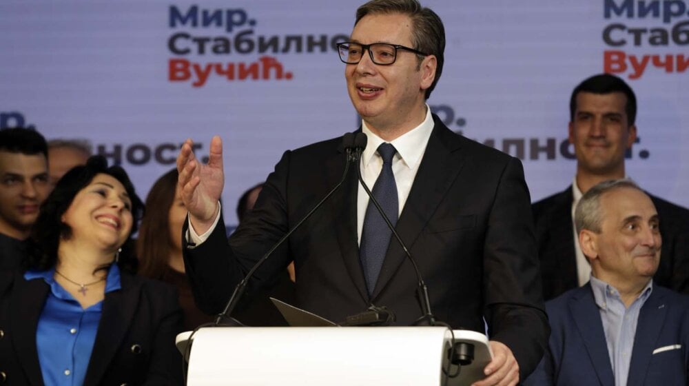 Član SNS, Aleksandar Vučić, govorio na mitingu naprednjaka u Kraljevu: Neki ljudi su mi rekli da su glasali za mene, ali ne i za... 1