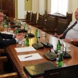 Zašto je i dalje Šešelj Vučićev politički oslonac i čemu jedan drugom služe? 13