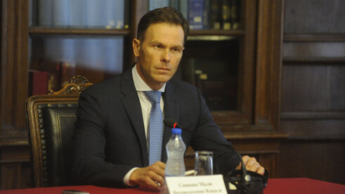 Ko su "DOS-ovske lopuže" i u čijim su redovima? 3