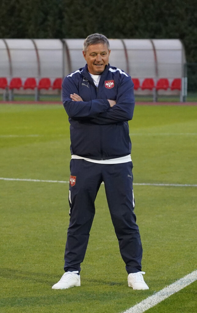 Piksi Od euforije do leskovačke blamaže s Bugarskom: Da li je Piksi izgubio podršku jer nije hteo da gleda u SNS semafor? 3