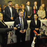 KOMS: 'Srbija protiv nasilja' i SNS imali najviše obraćanja mladima tokom kampanje 5