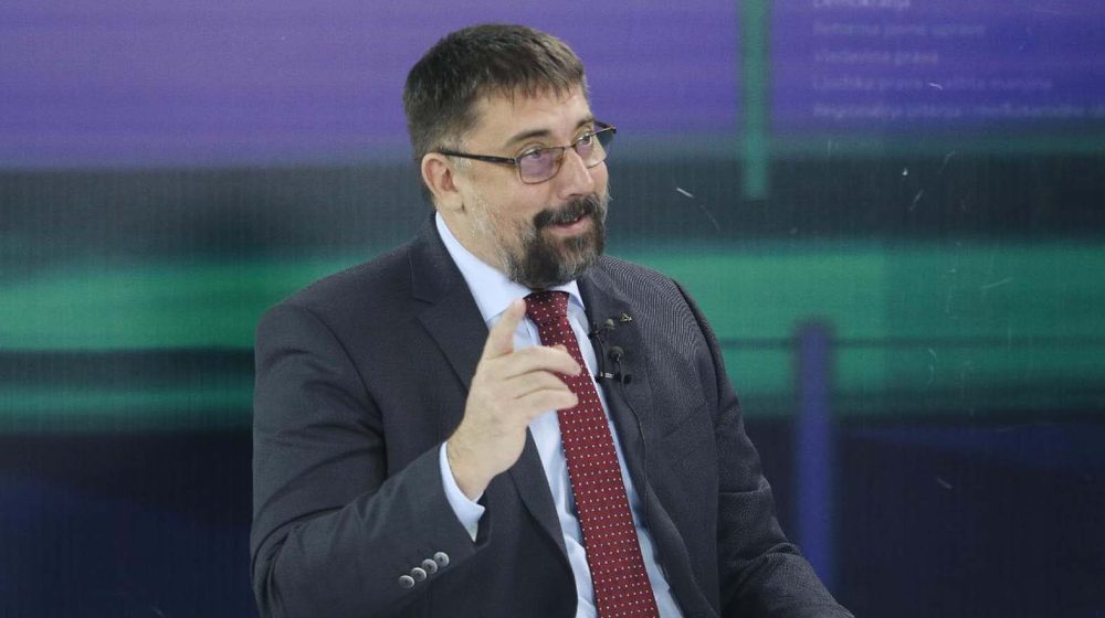 Kostreš (LSV) pozvao EU da istraži "Vučićevo mešanje" u mađarske izbore 1