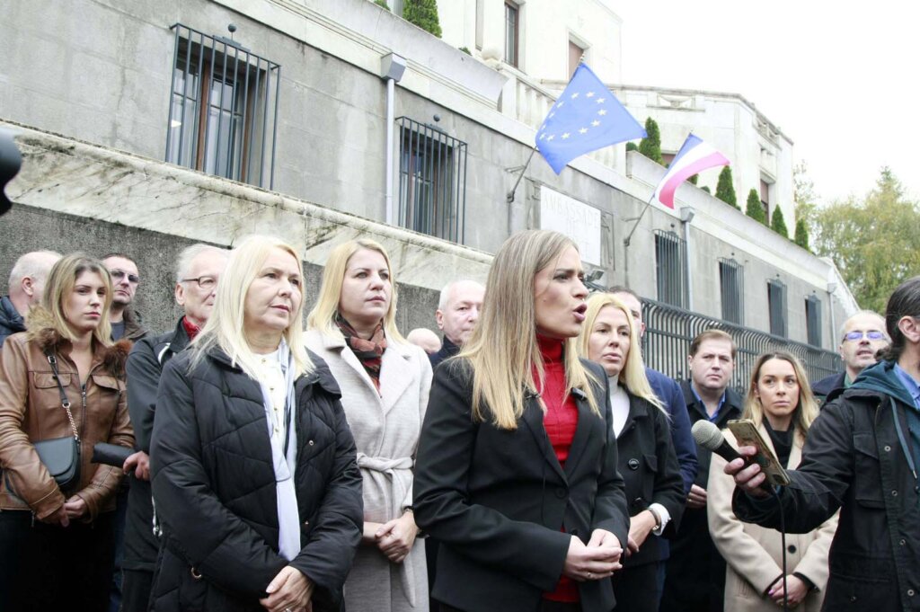 Užice: Zavetnica napustila Zavetnike 3