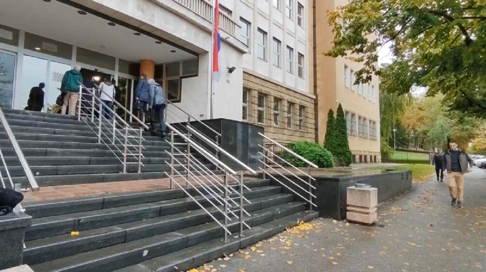Duško Šarić prvi put na suđenje u Specijalni sud došao od kuće 9