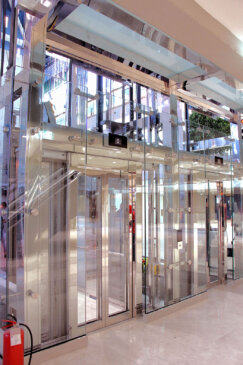 Sava Centar KONGRESNI DEO Završeno renoviranje glavnog dela Sava centra: Kako sada izgleda najveći kongresni objekat u Srbiji (FOTO) 9