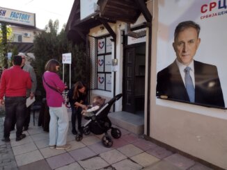 11 - Kragujevac liste opozicja Gužva k’o da smo u SNS-u: Potpisivanje za liste opozicije u Kragujevcu (FOTO) 11