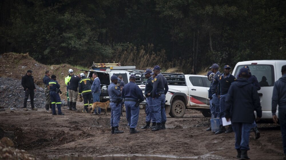 Poginulo 11 osoba u nesreći u rudniku platine u Južnoj Africi 1
