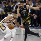 Si-Džej Mekalum mora na pauzu 1