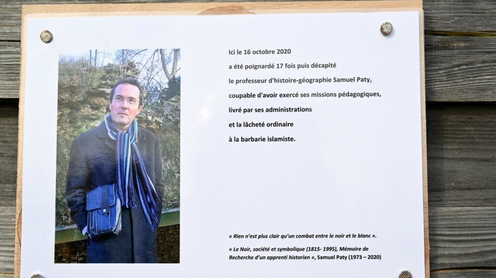 Počelo suđenje maloletnicima u Francuskoj: Okrivljeni za umešanost u ubistvo nastavnika 2020. 1