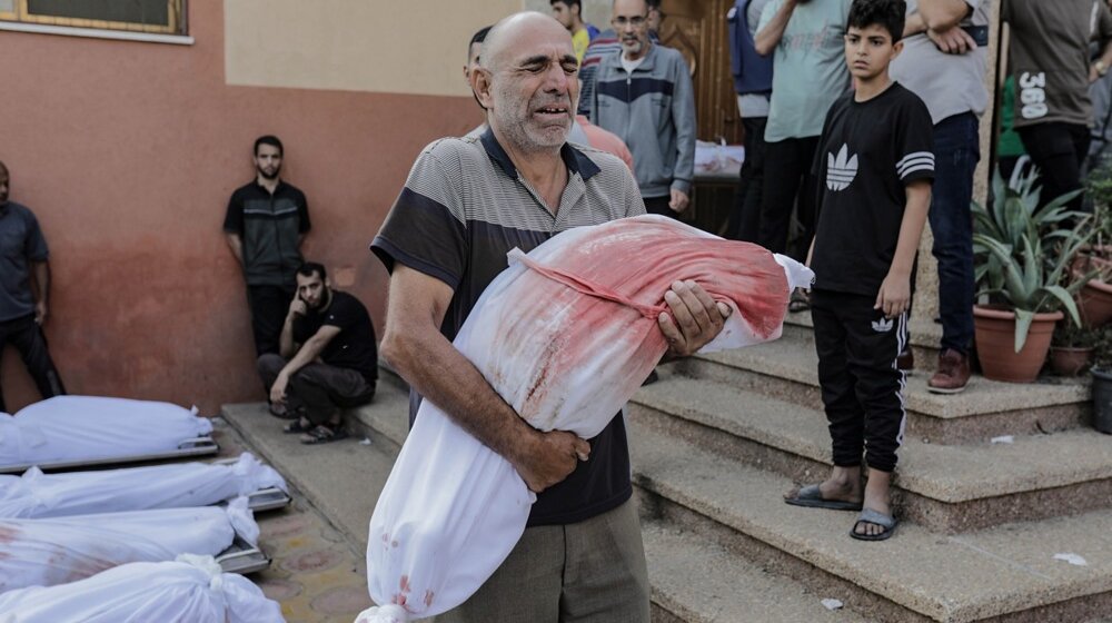 Brojne žrtve u bolnicama i školama širom Gaze 1